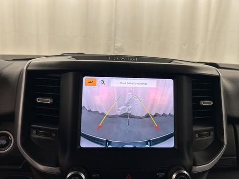 Used 2022 RAM 1500 Big Horn AWD/4WD image 18