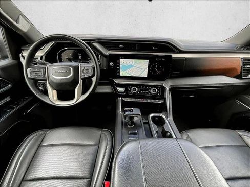 Used 2024 GMC Sierra 1500 Denali w/ Denali Reserve Package AWD/4WD image 16