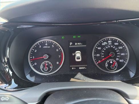 Used 2023 Kia K5 GT-Line w/ GT-Line Premium Package FWD image 11