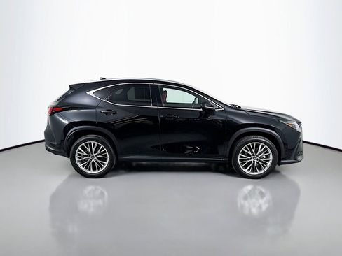 Certified 2025 Lexus NX 350 AWD w/ Accessory Package (2T) image 4