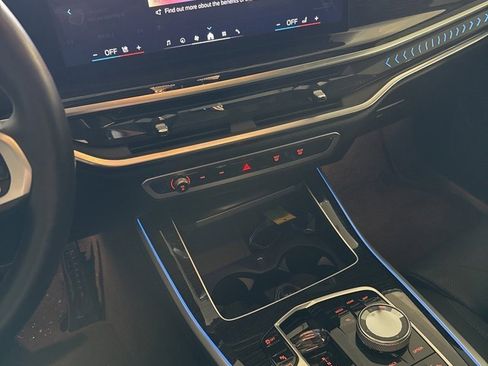 Used 2024 BMW X5 xDrive50e w/ Executive Package image 9