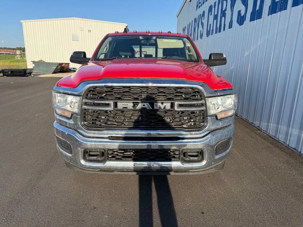 Used 2020 RAM 3500 Tradesman AWD/4WD image 3