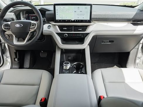 New 2026 Ford Explorer Active w/ Active Comfort Package AWD/4WD image 23