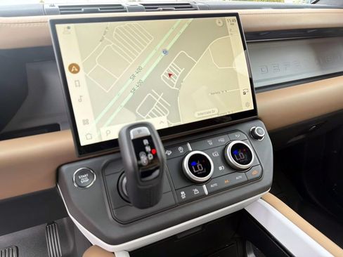 New 2026 Land Rover Defender 110 S AWD/4WD image 21