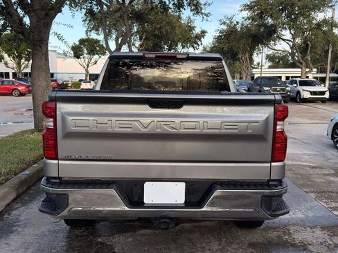 Used 2025 Chevrolet Silverado 1500 LT RWD image 9