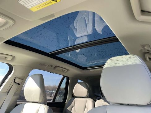 New 2026 Volvo XC90 B6 Ultra w/ Protection Package image 9