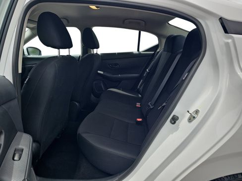 Used 2025 Nissan Sentra S FWD image 11