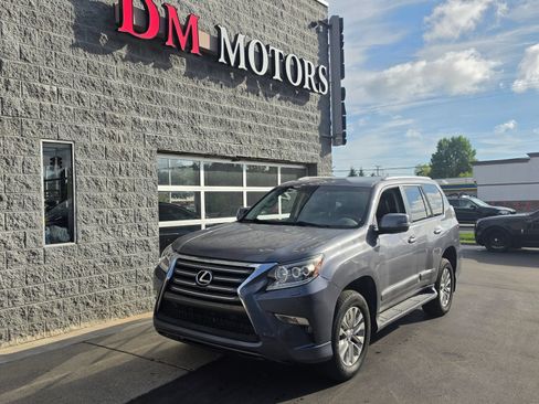 Used 2015 Lexus GX 460 w/ Premium Package AWD/4WD image 20