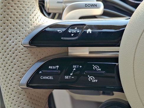 Certified 2022 Mercedes-Benz SL 55 AMG 4MATIC image 17
