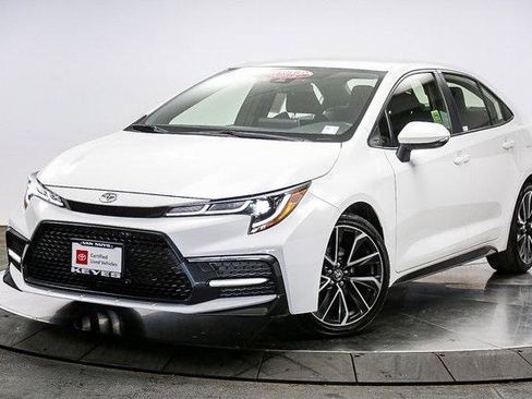 Certified 2020 Toyota Corolla SE w/ Carpet Mat Package (TMS) FWD image 2
