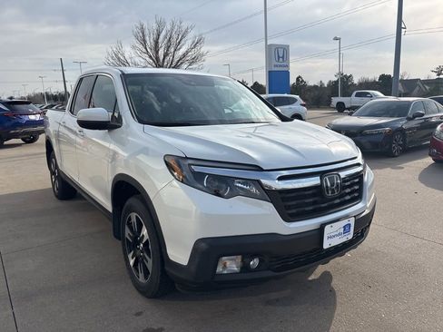 Used 2020 Honda Ridgeline RTL image 3