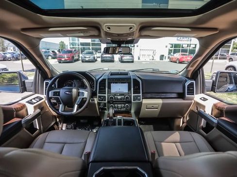 Used 2018 Ford F150 Lariat w/ Equipment Group 502A Luxury AWD/4WD image 48