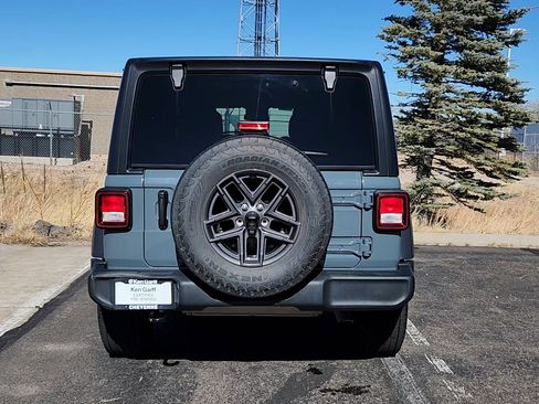 Used 2024 Jeep Wrangler Sport S image 20