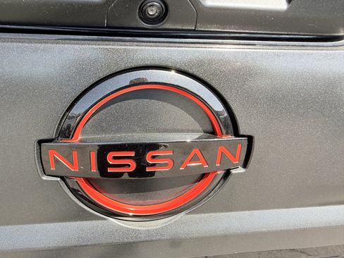 Used 2026 Nissan Frontier PRO-4X AWD/4WD image 43