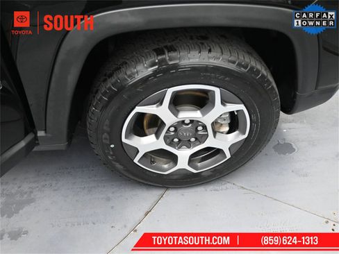 Used 2022 Jeep Compass Trailhawk w/ Trailhawk Convenience Group image 34