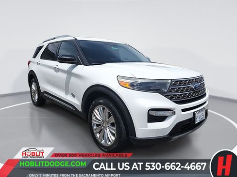 Used 2021 Ford Explorer King Ranch w/ Premium Technology Package RWD image 1