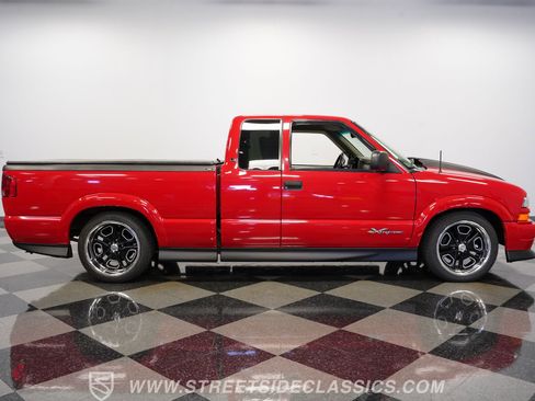 Used 2000 Chevrolet S10 Pickup Xtreme w/ Preferred Equipment Group image 15