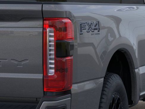 New 2026 Ford F350 Lariat w/ Black Appearance Package AWD/4WD image 21