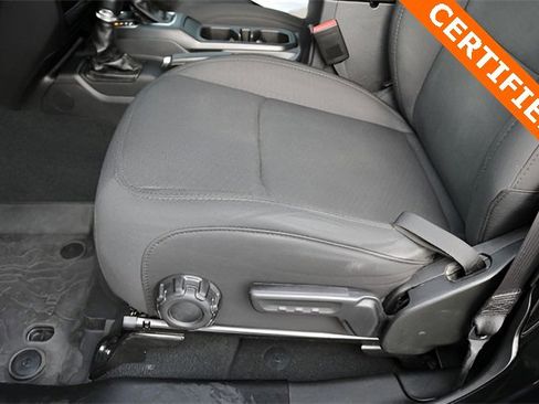 Used 2023 Jeep Gladiator Willys image 12