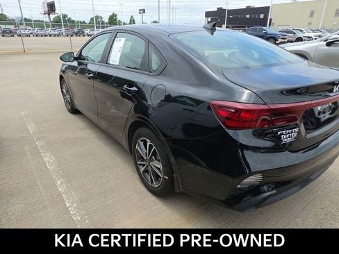 Certified 2024 Kia Forte LXS FWD image 4