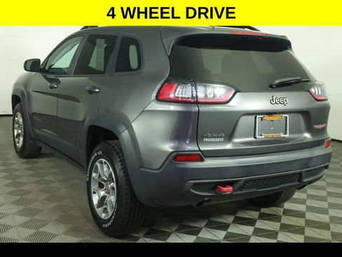 Used 2022 Jeep Cherokee Trailhawk w/ Premium Leather Package AWD/4WD image 5
