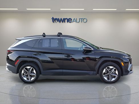 Used 2025 Hyundai Tucson SEL AWD/4WD image 8