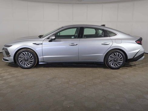 Certified 2025 Hyundai Sonata SEL FWD image 12