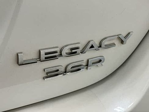 Used 2015 Subaru Legacy 3.6R Limited AWD/4WD image 29