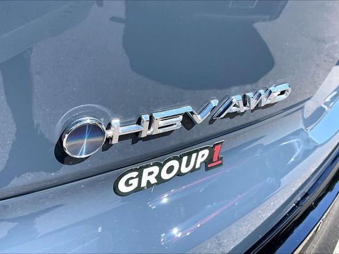 Certified 2025 Toyota Crown Signia w/ Advanced Technology Package AWD/4WD image 10