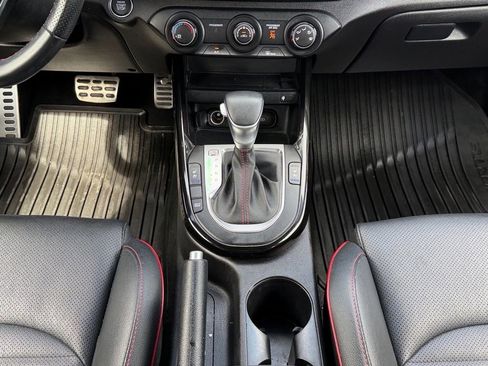 Used 2021 Kia Forte GT w/ GT2 Package image 17