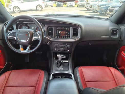 Used 2017 Dodge Charger R/T RWD image 18
