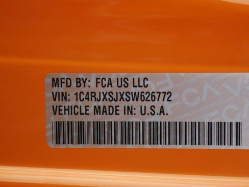 New 2025 Jeep Wrangler Unlimited Rubicon 392 image 31