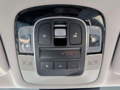 Used 2022 Hyundai Sonata Limited w/ Cargo Package FWD image 21