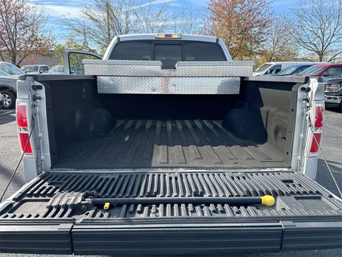 Used 2012 Ford F150 XLT w/ XLT Chrome Pkg image 22