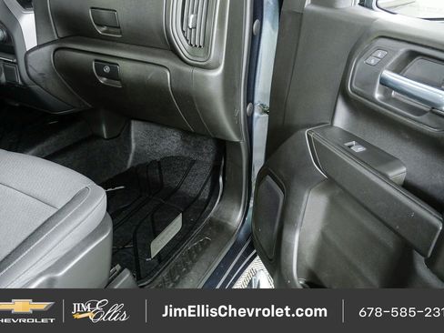 Used 2022 Chevrolet Silverado 1500 Custom AWD/4WD image 20