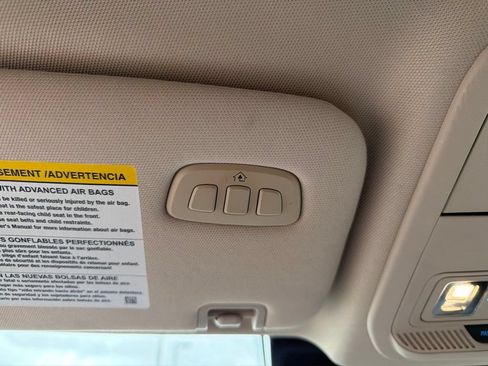 Used 2020 Ford Explorer Limited w/ Class III Trailer Tow Package RWD image 31