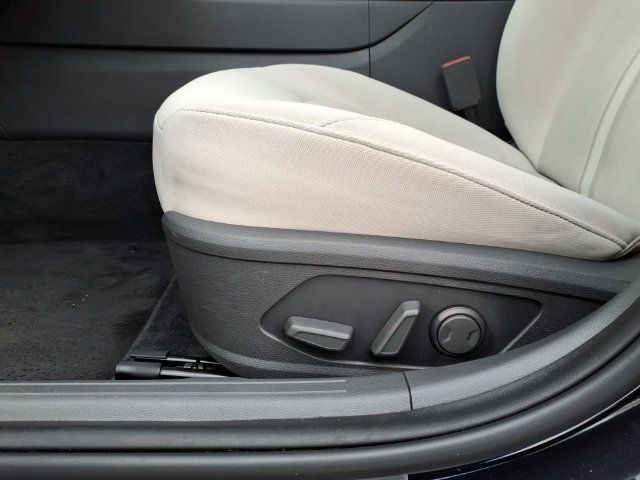 Used 2025 Hyundai Sonata SEL FWD image 4