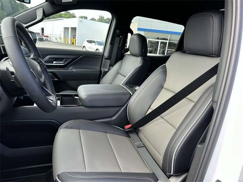 New 2026 Chevrolet Silverado EV LT w/ Plus Package image 13