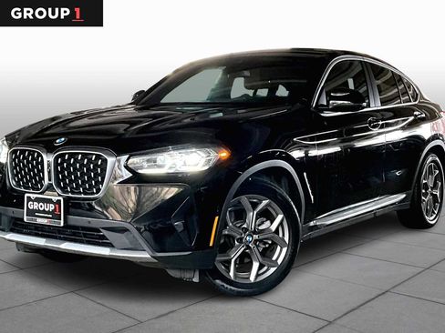Used 2023 BMW X4 xDrive30i w/ Premium Package image 1