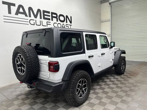 Used 2026 Jeep Wrangler Unlimited Rubicon AWD/4WD image 7