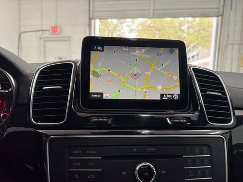 Used 2018 Mercedes-Benz GLE 43 AMG 4MATIC image 34