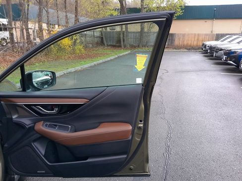 Used 2023 Subaru Outback Touring XT AWD/4WD image 39
