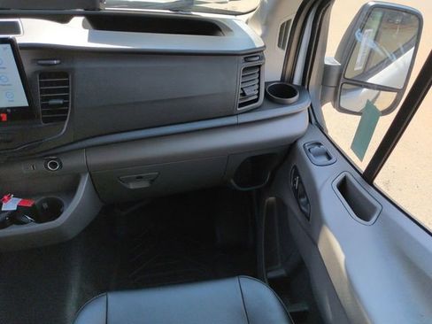 New 2026 Ford Transit 250 148 Medium Roof image 15