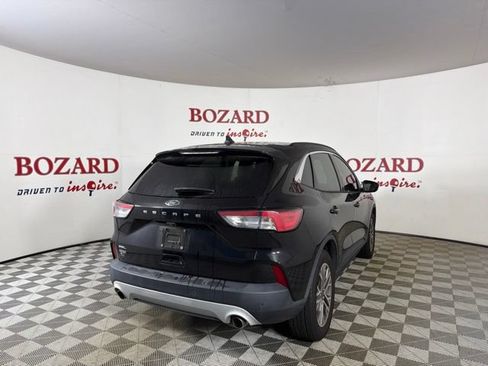 Used 2021 Ford Escape SEL w/ Technology Package FWD image 8