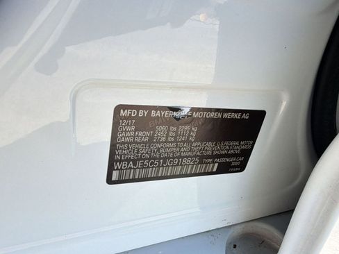 Used 2018 BMW 540i RWD image 21