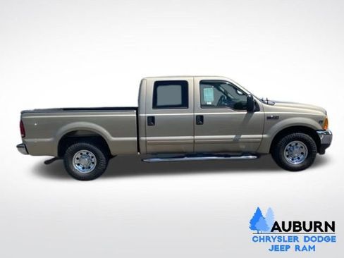 Used 2001 Ford F350 2WD Crew Cab Super Duty image 10