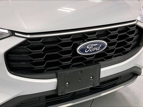 Used 2025 Ford Escape ST-Line AWD/4WD image 32