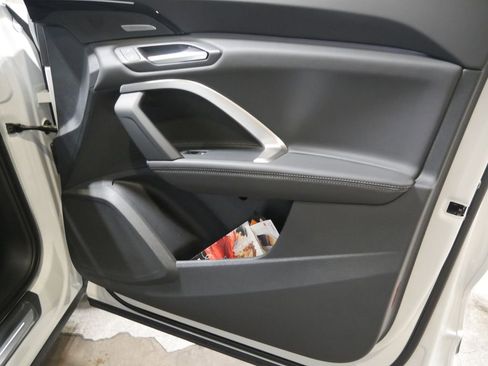 New 2025 Audi Q5 Premium Plus image 21