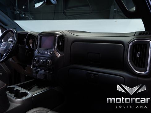 Used 2021 GMC Sierra 1500 AT4 w/ AT4 Value Package AWD/4WD image 31