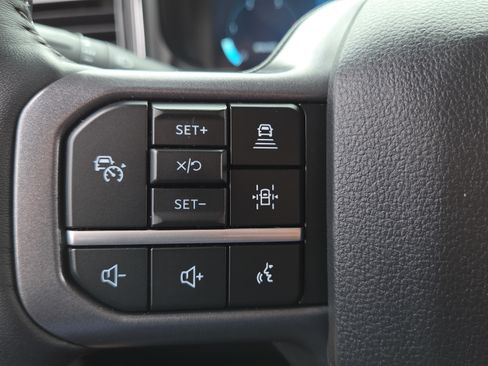 Used 2024 Ford F250 Lariat w/ Lariat Ultimate Package AWD/4WD image 22